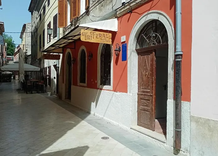 アパート Kika プーラ