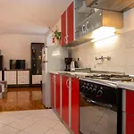 Kika Apartment
